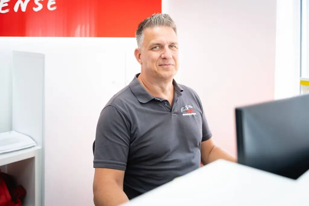 GTS Schadenzentrum Berlin KFZ Werkstatt Marco Lau Geschäftsleitung